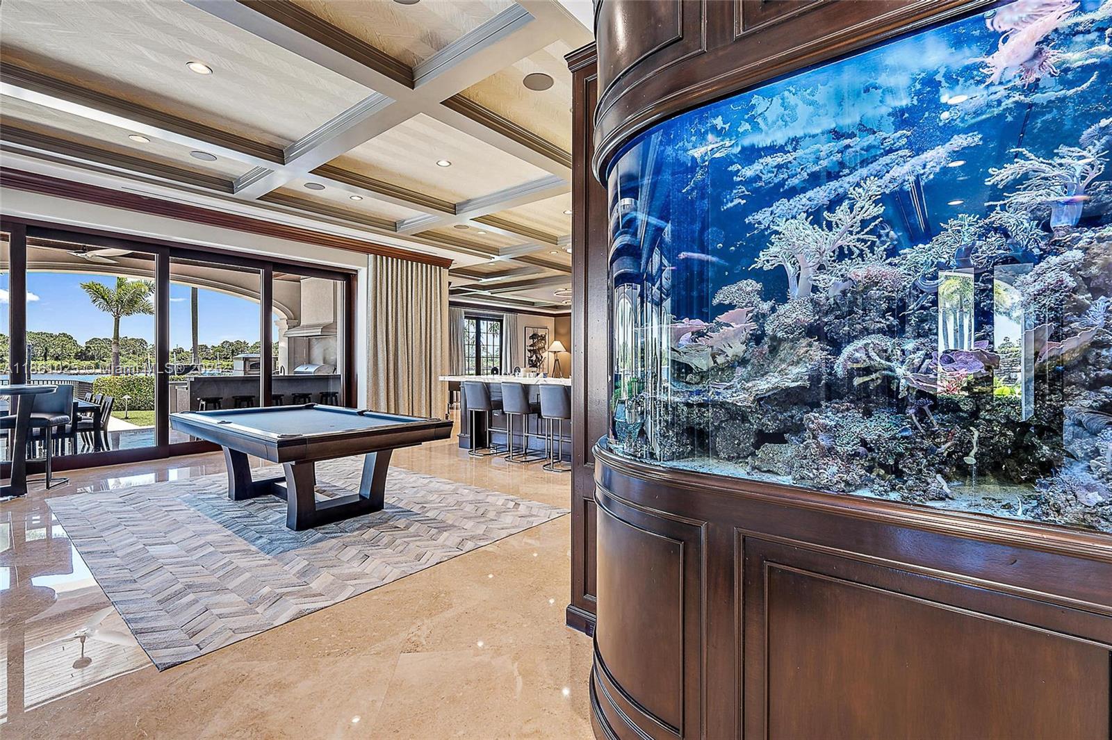 176 Spyglass Ln Jupiter, FL 33477