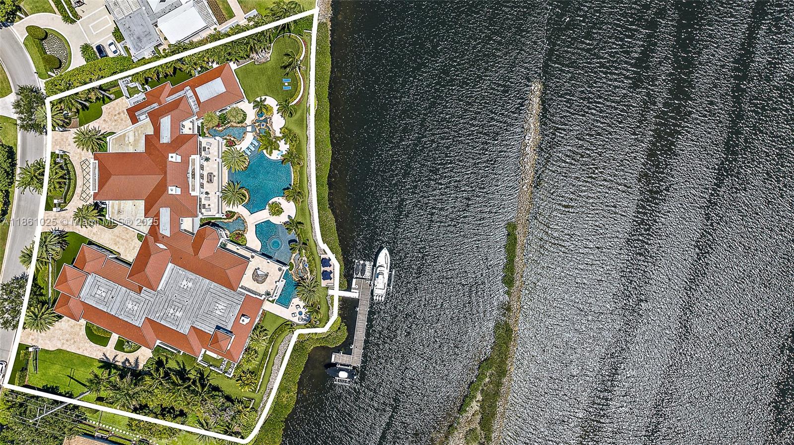 176 Spyglass Ln Jupiter, FL 33477