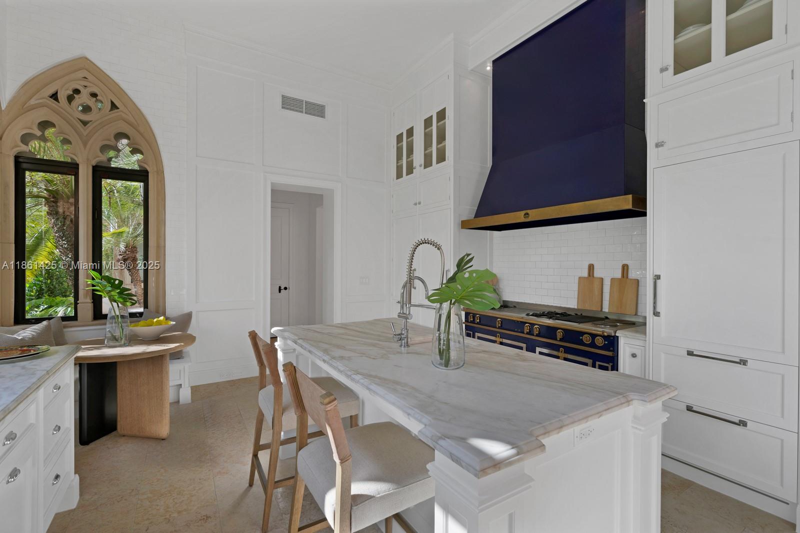 1840 S Bayshore Ln Miami, FL 33133