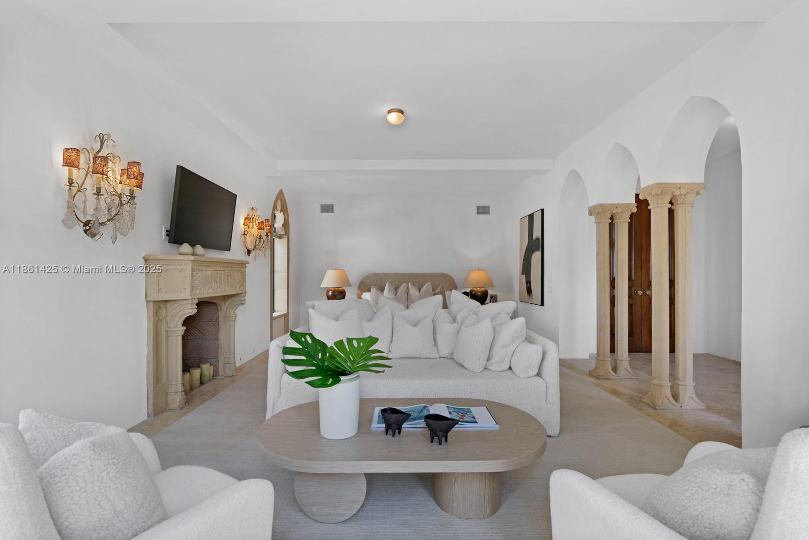 1840 S Bayshore Ln Miami, FL 33133