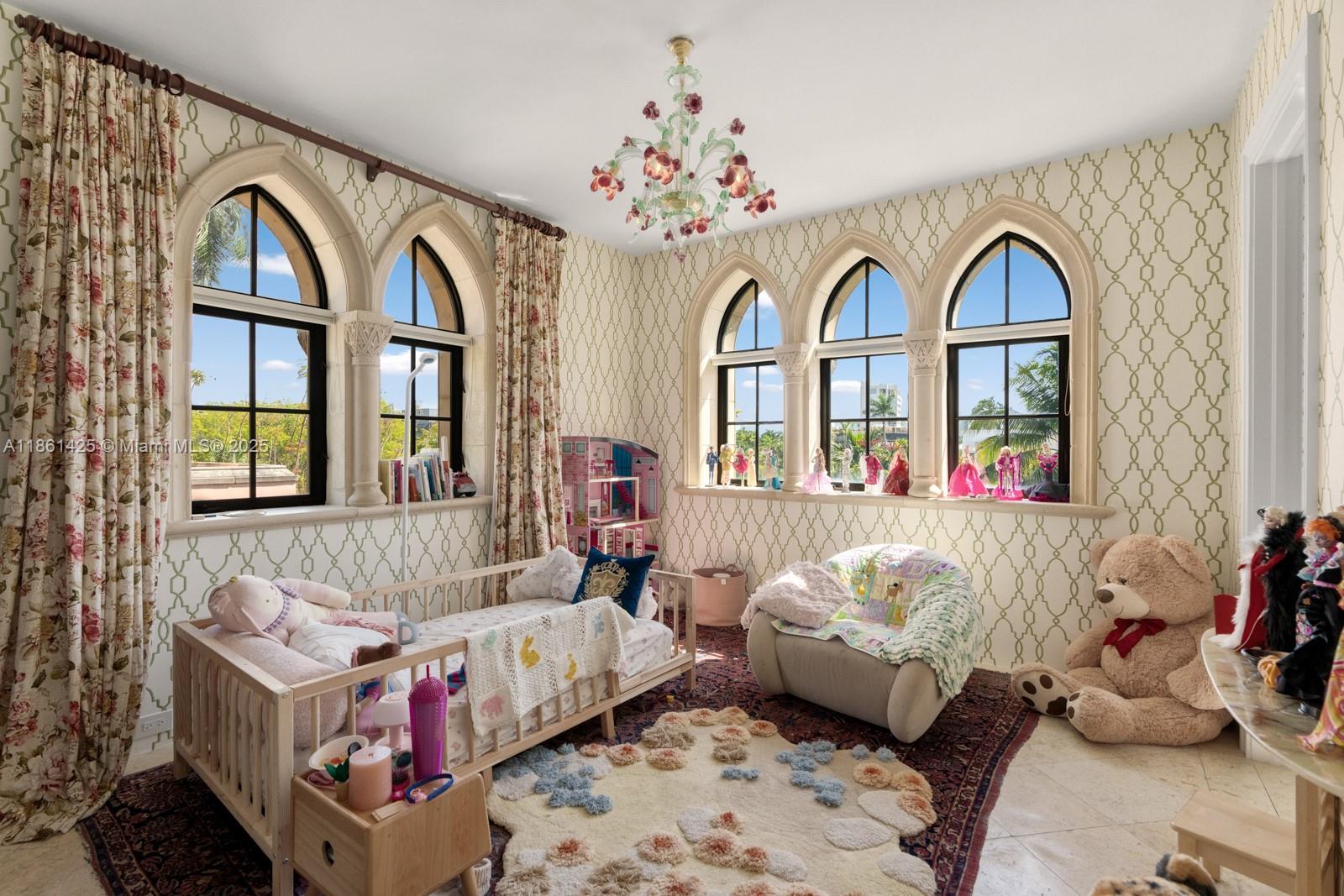 1840 S Bayshore Ln Miami, FL 33133