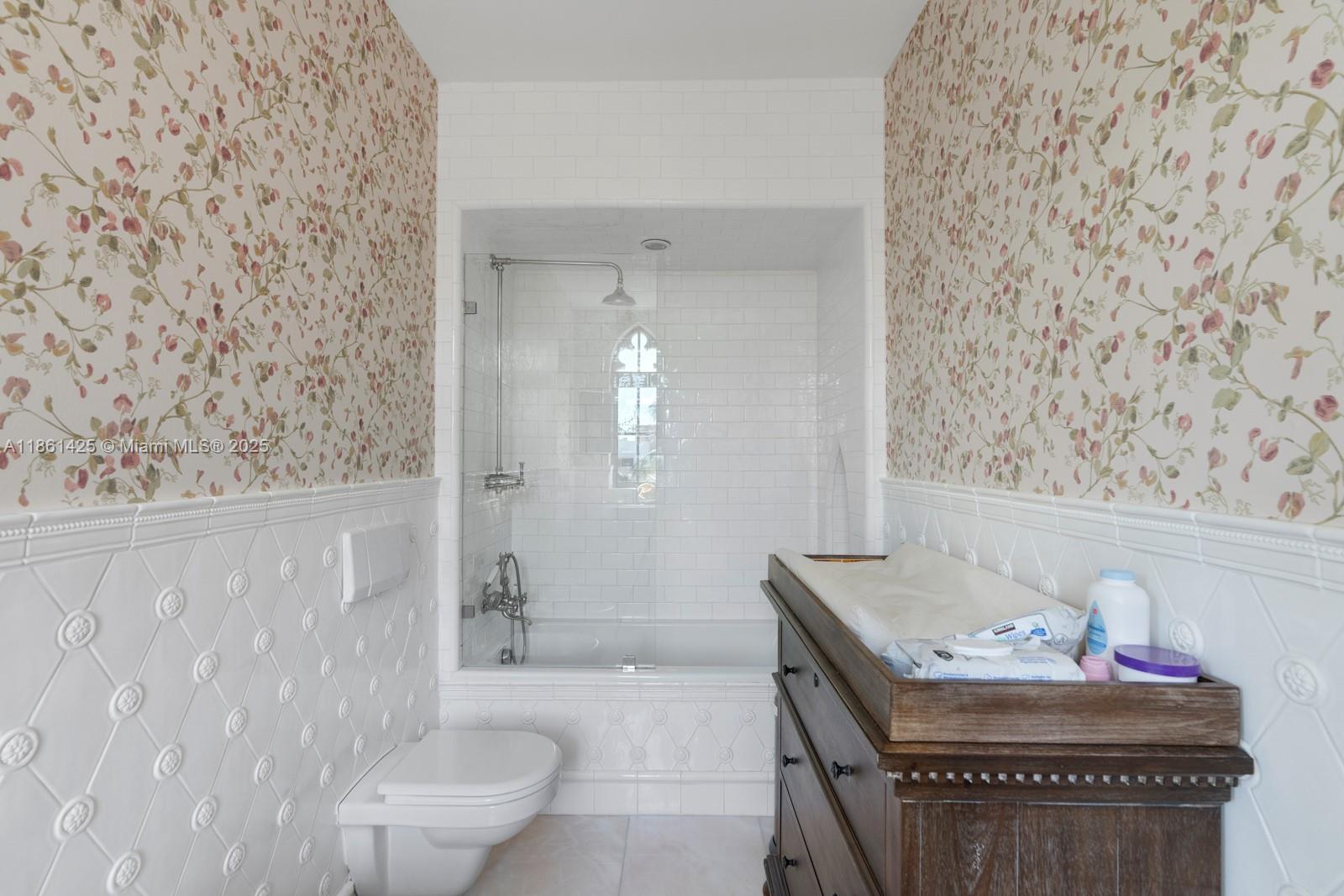 1840 S Bayshore Ln Miami, FL 33133