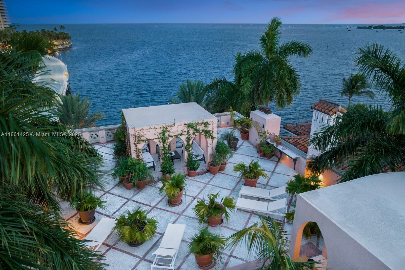 1840 S Bayshore Ln Miami, FL 33133