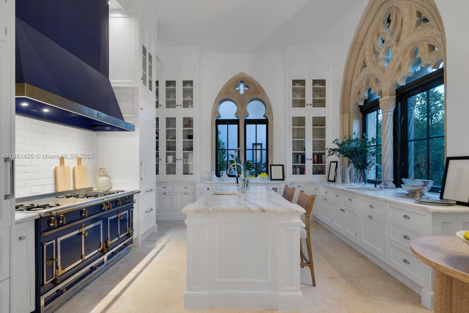 1840 S Bayshore Ln Miami, FL 33133