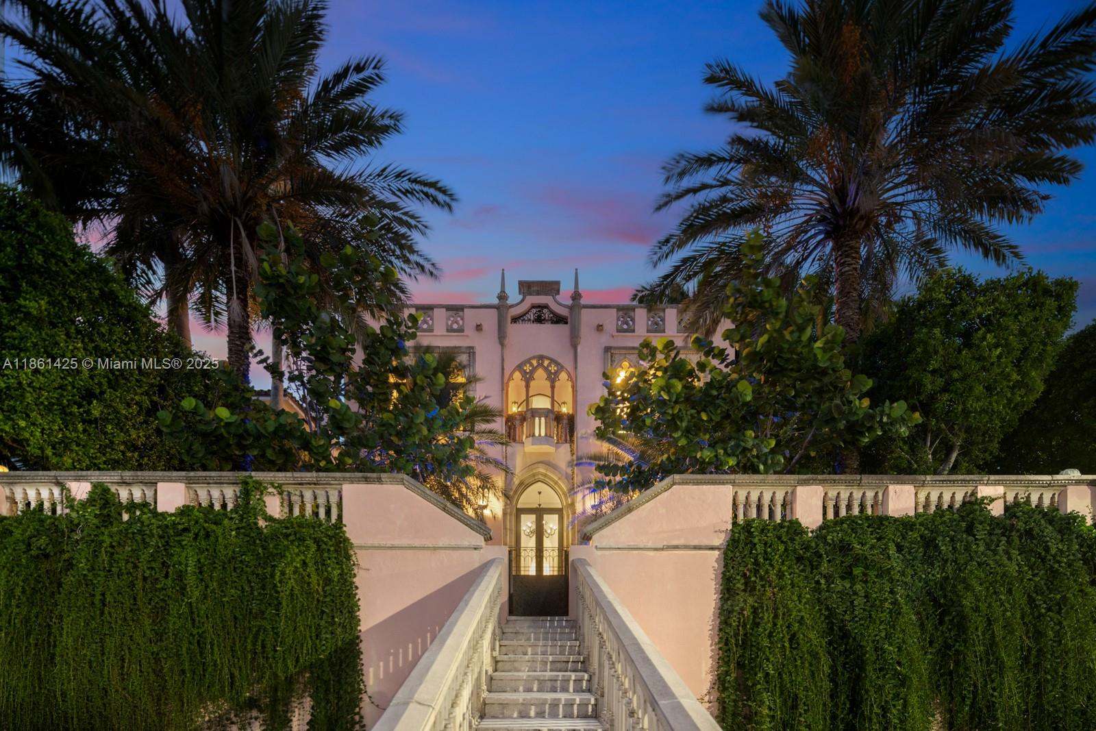 1840 S Bayshore Ln Miami, FL 33133