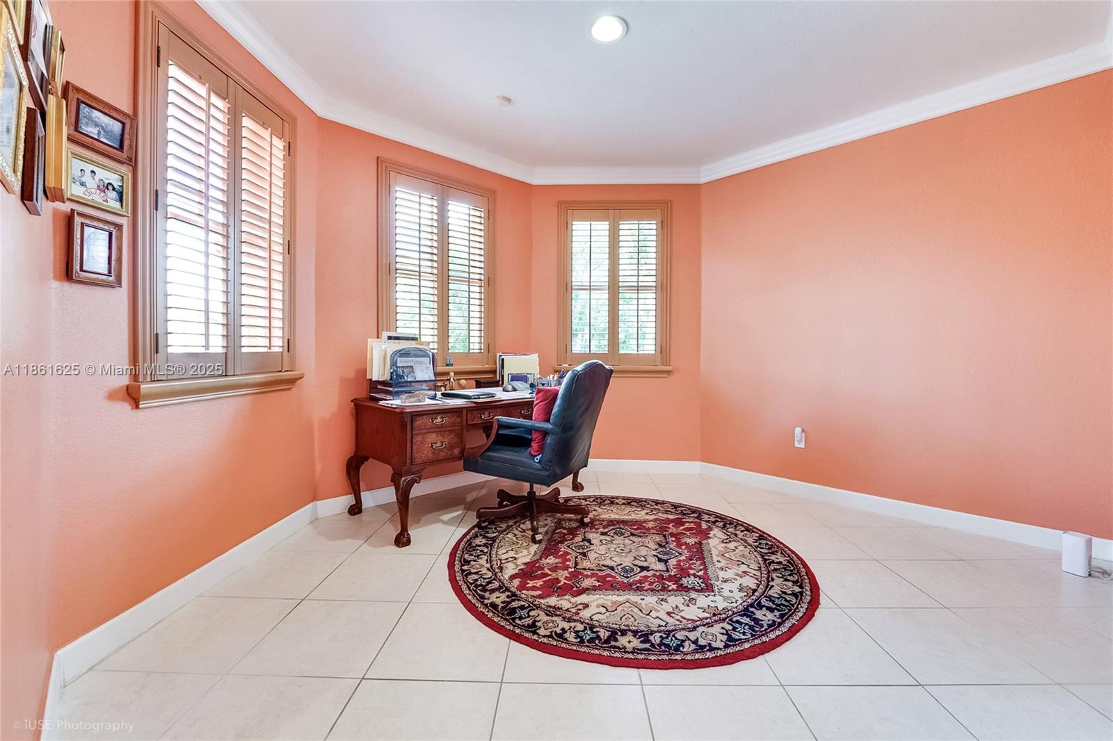 14980 SW 15th Ln Miami, FL 33194