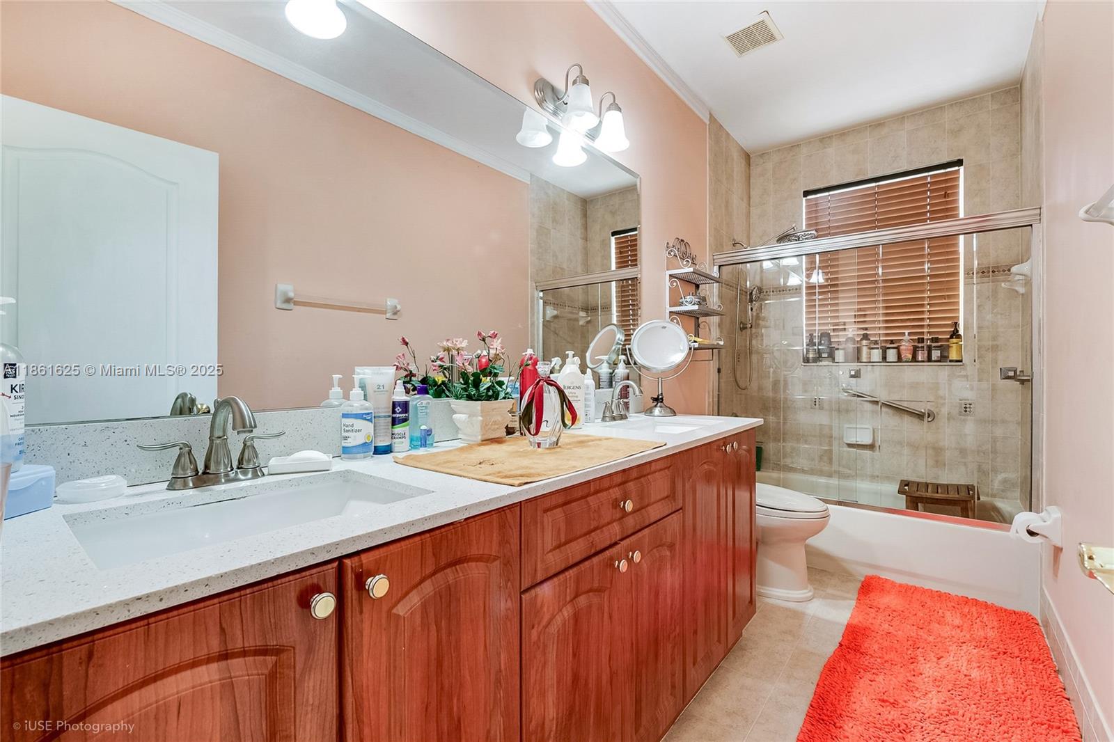 14980 SW 15th Ln Miami, FL 33194