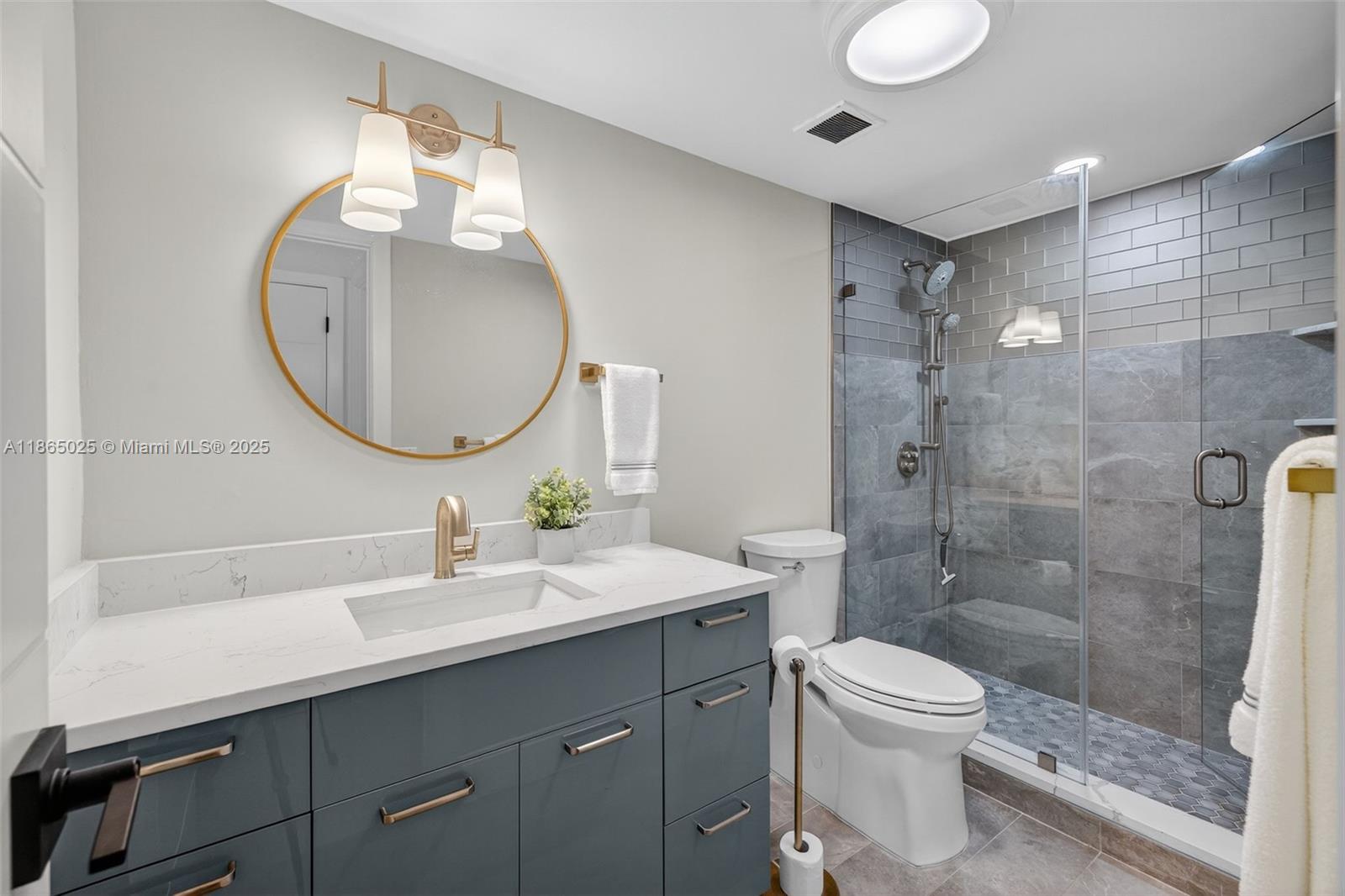 511 Bayshore Dr #1005 Fort Lauderdale, FL 33304 511 Bayshore Dr #1005 Fort Lauderdale, FL 33304