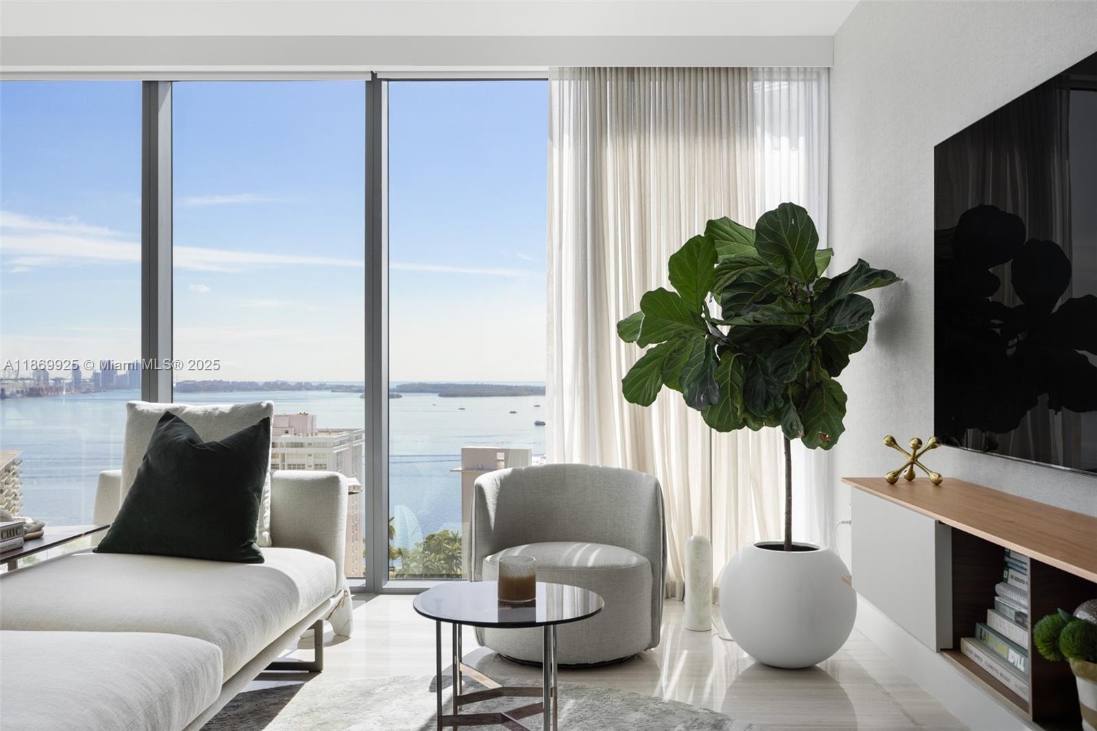 image Echo Brickell10