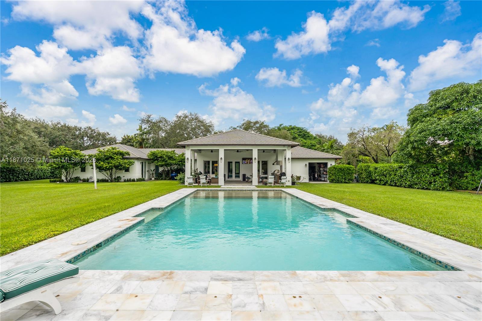 11835 SW 91st Ave Miami, FL 33176