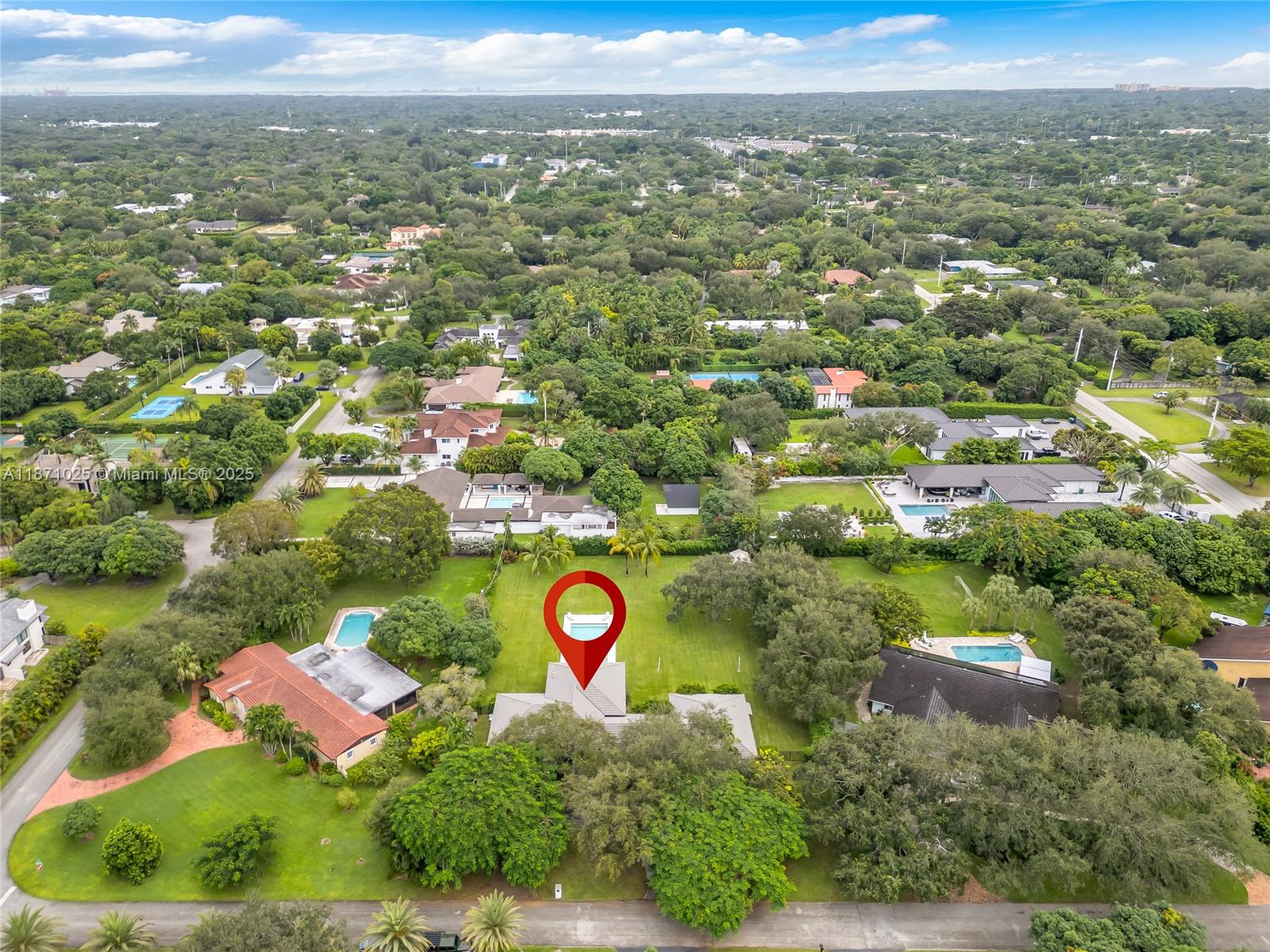 11835 SW 91st Ave Miami, FL 33176