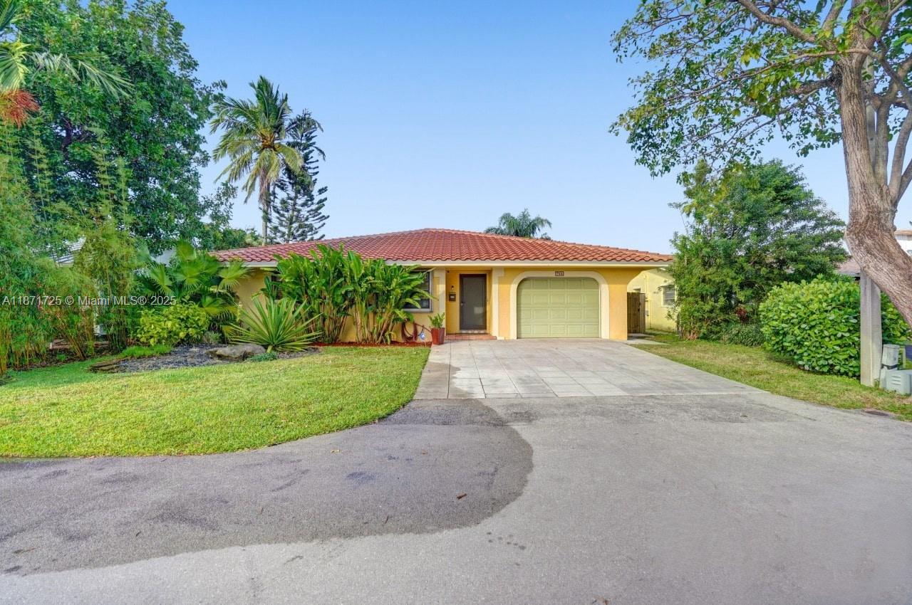 755 NW 35th St