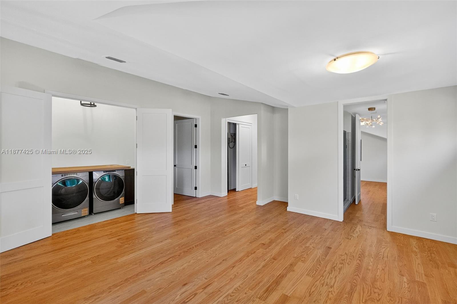 2330 Overbrook St Coconut Grove, FL 33133