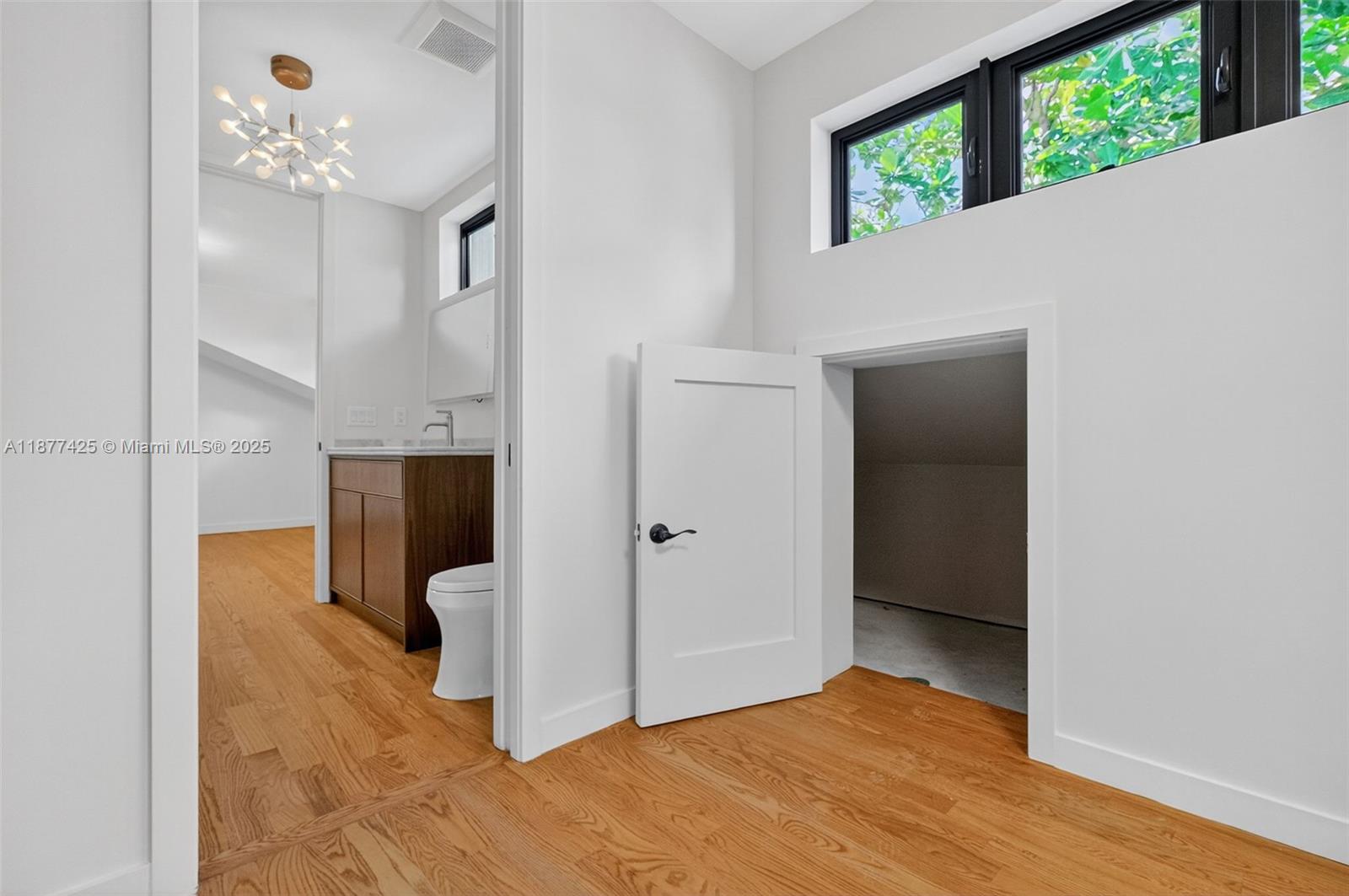 2330 Overbrook St Coconut Grove, FL 33133