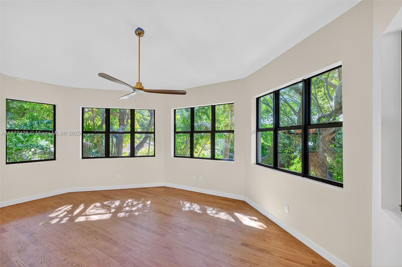 2330 Overbrook St Coconut Grove, FL 33133