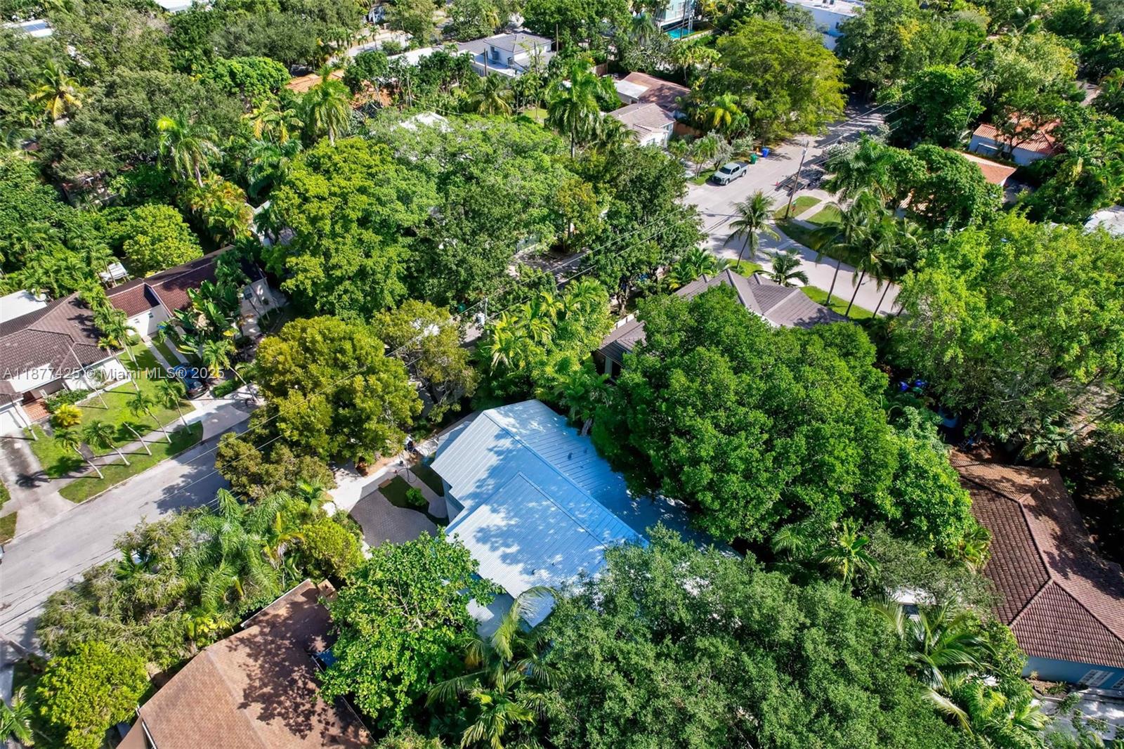 2330 Overbrook St Coconut Grove, FL 33133