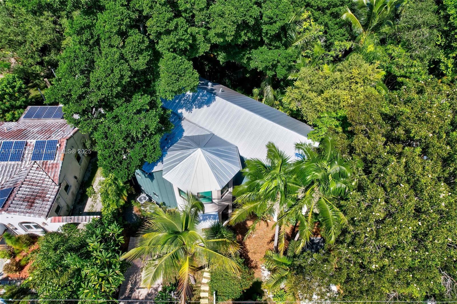 2330 Overbrook St Coconut Grove, FL 33133