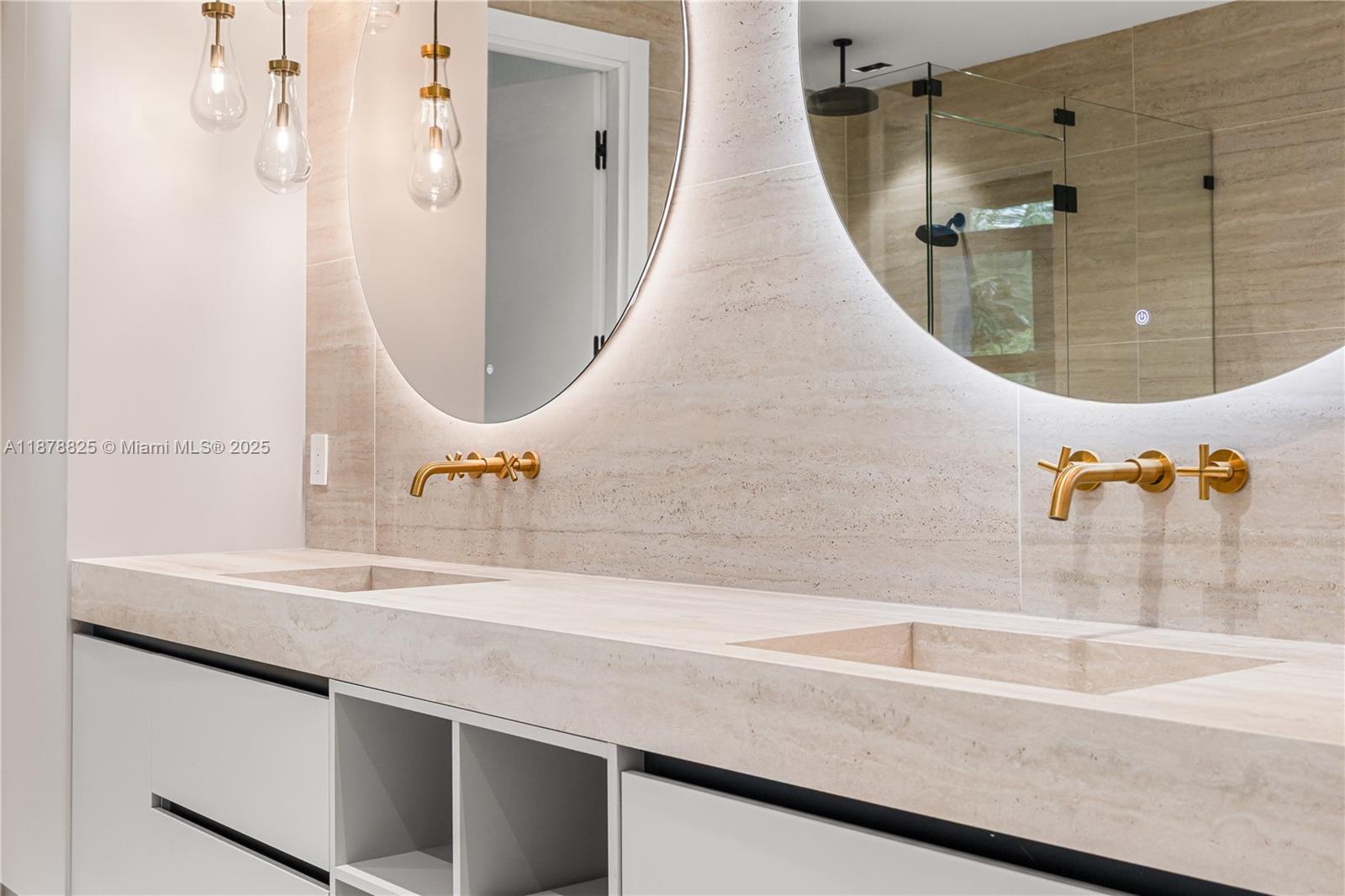 713 SE 6th St Fort Lauderdale, FL 33301