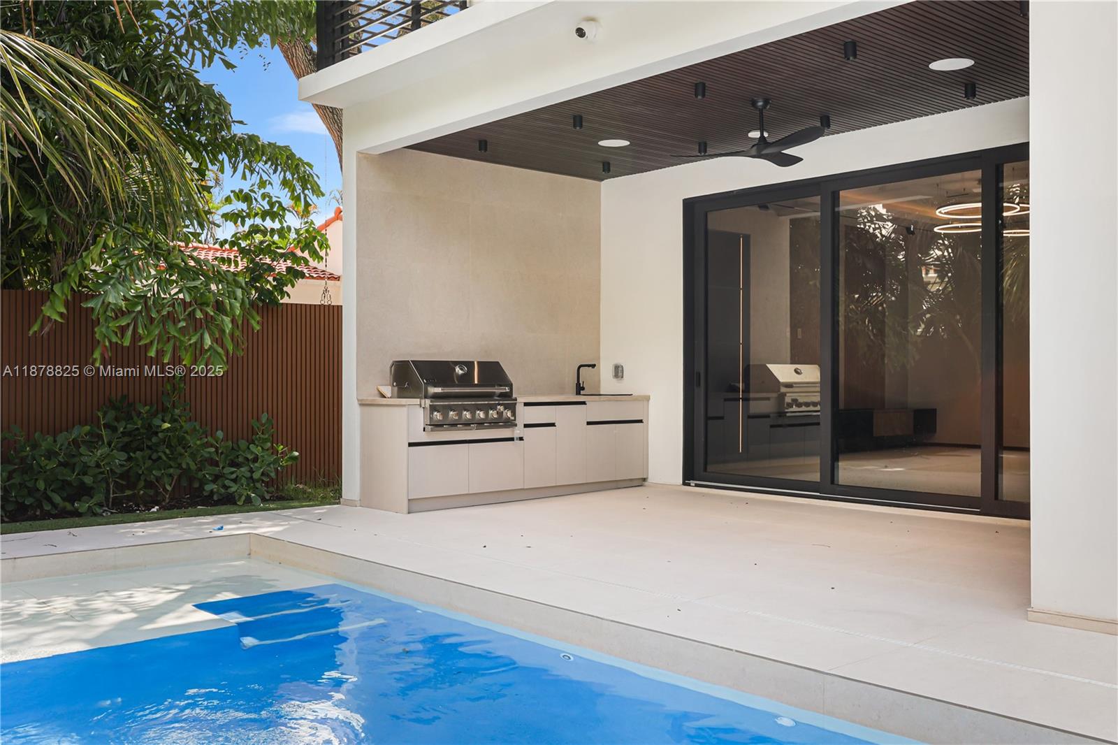 713 SE 6th St Fort Lauderdale, FL 33301