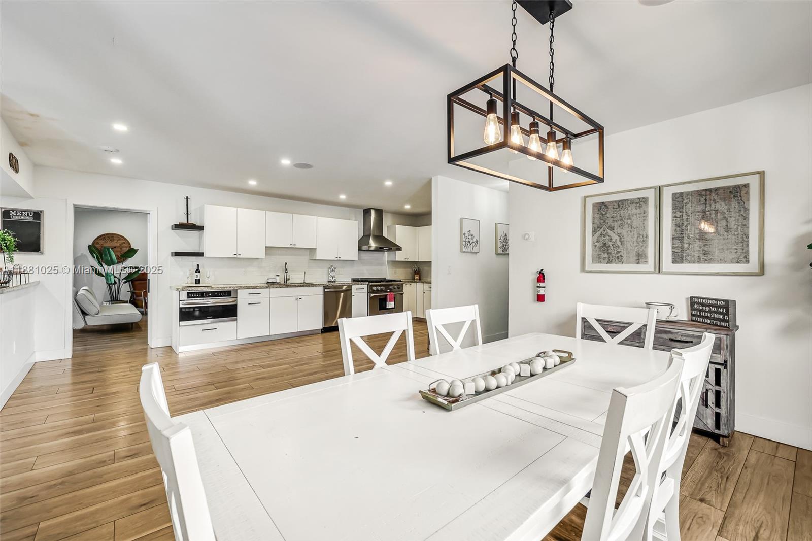 11461 SW 93rd St Miami, FL 33176