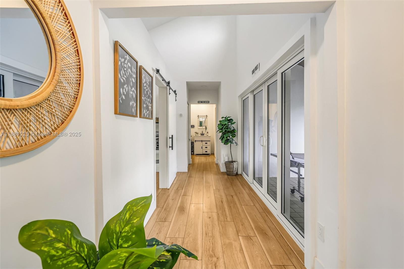 11461 SW 93rd St Miami, FL 33176