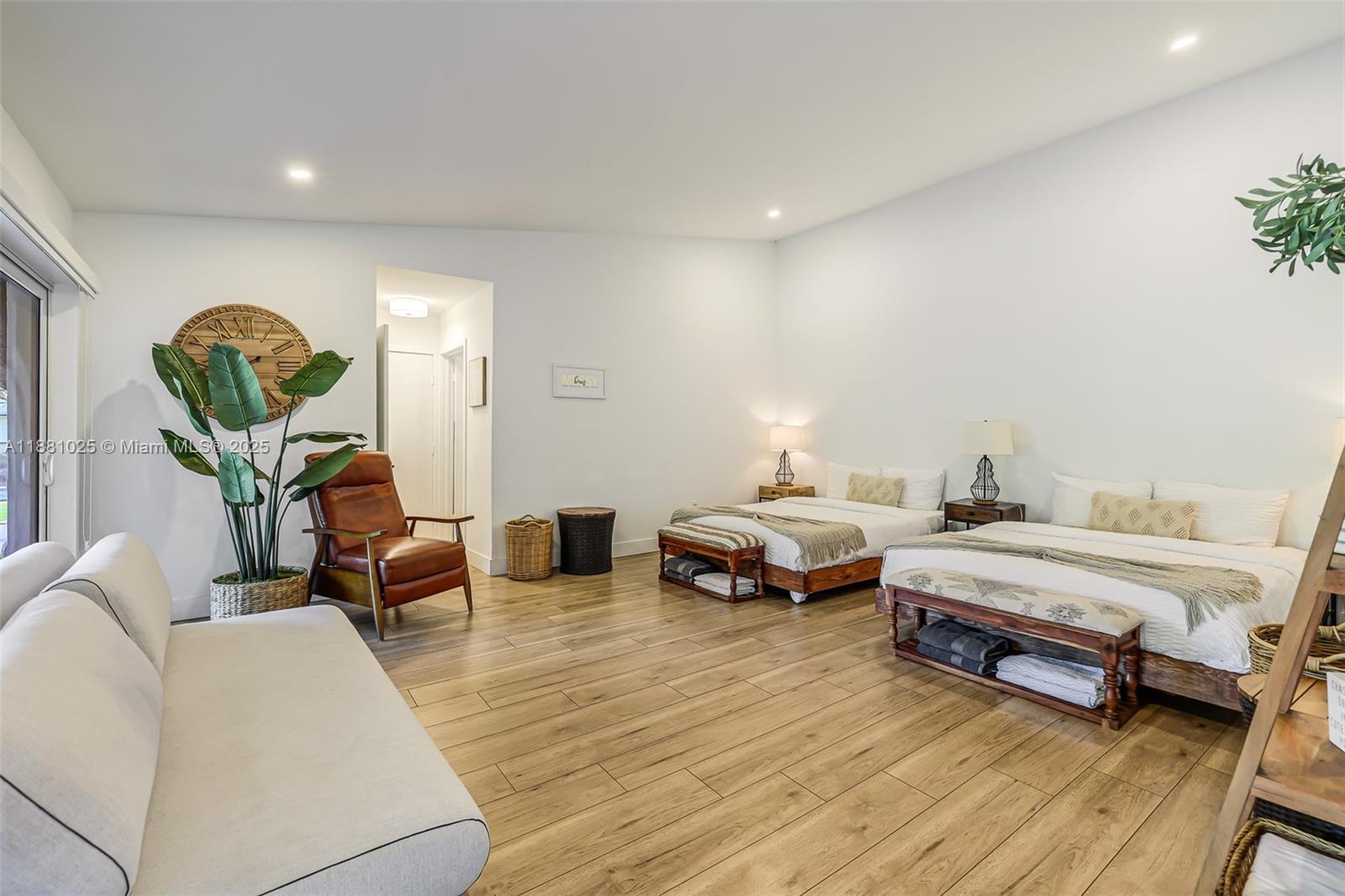 11461 SW 93rd St Miami, FL 33176