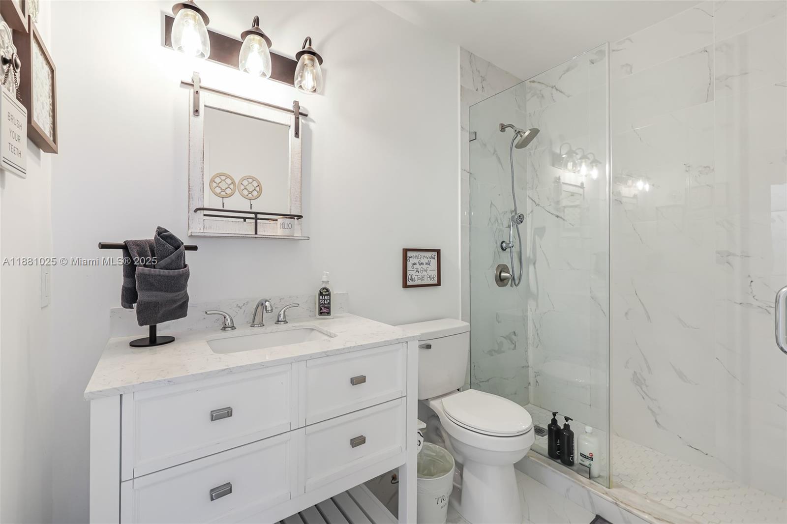 11461 SW 93rd St Miami, FL 33176