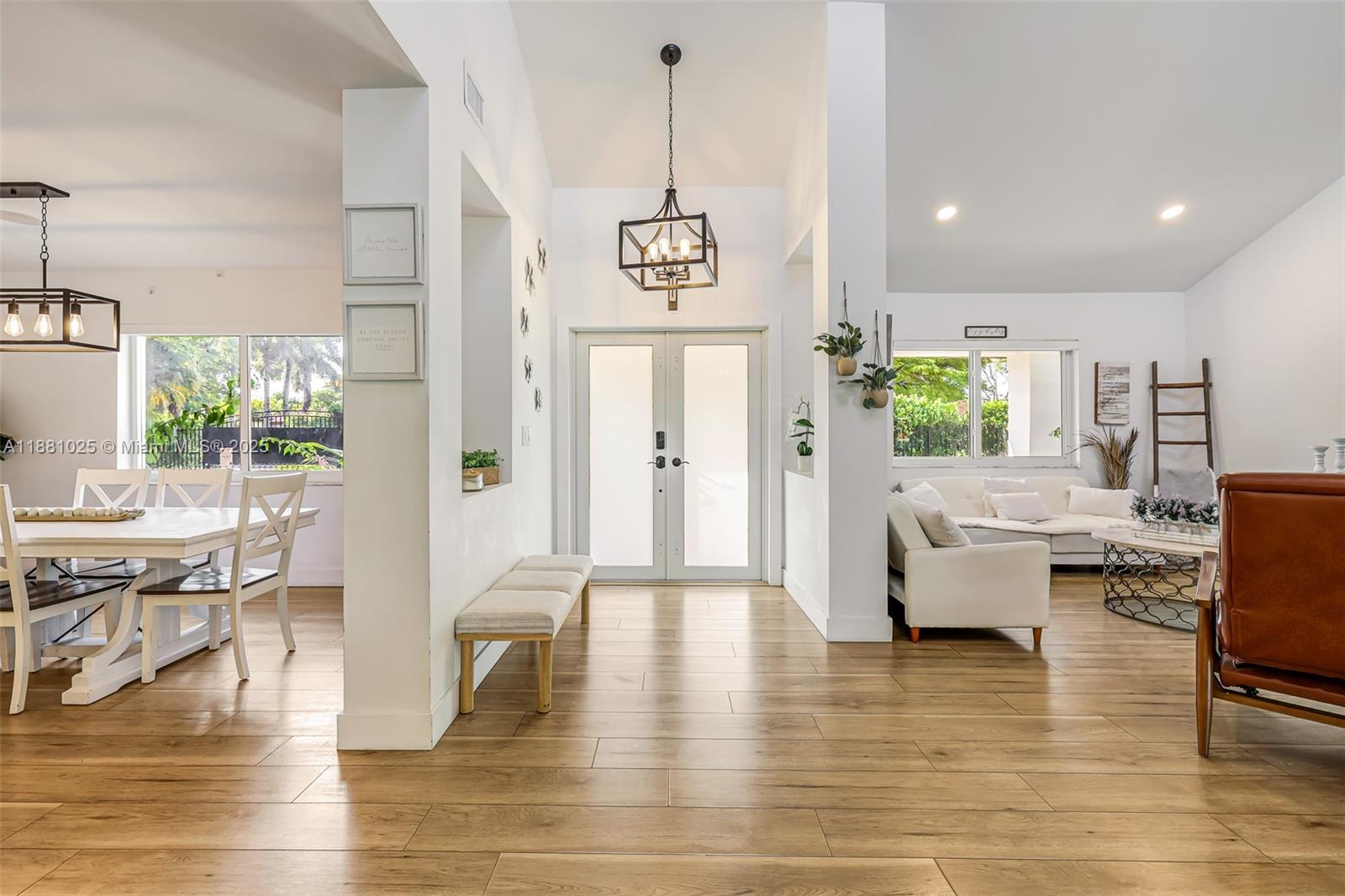 11461 SW 93rd St Miami, FL 33176