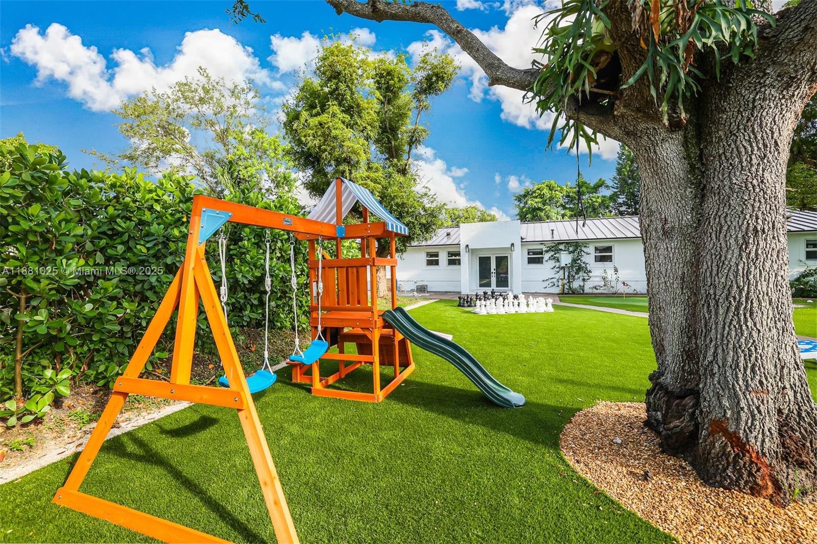 11461 SW 93rd St Miami, FL 33176