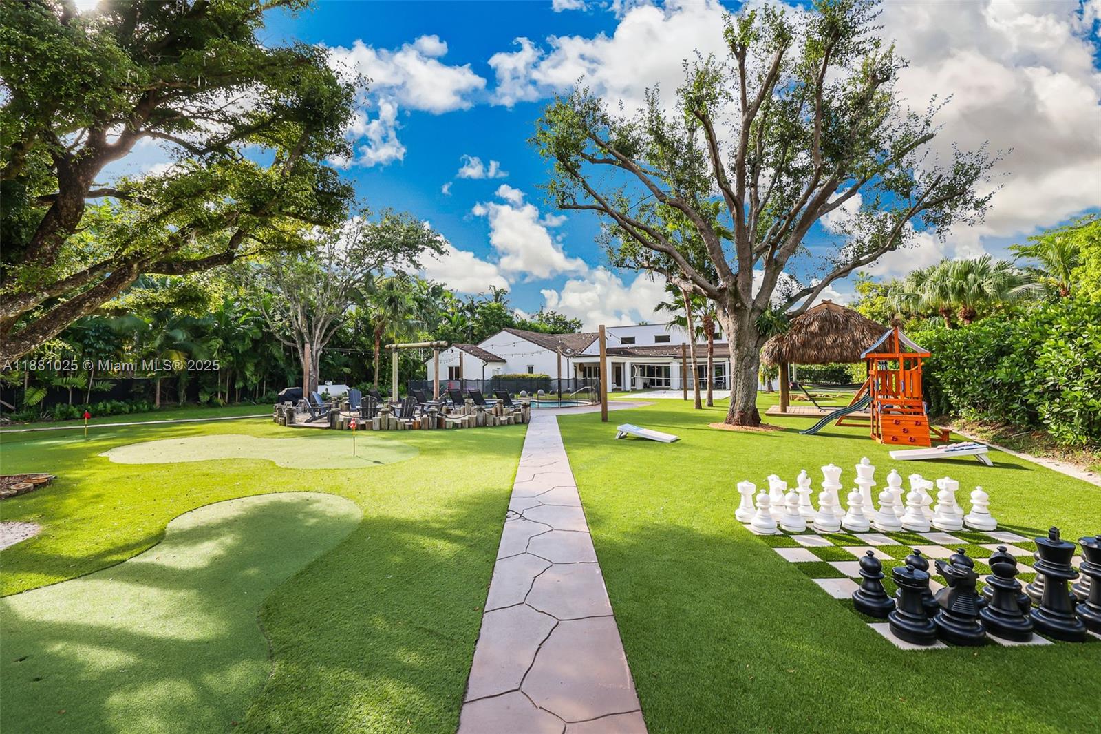 11461 SW 93rd St Miami, FL 33176