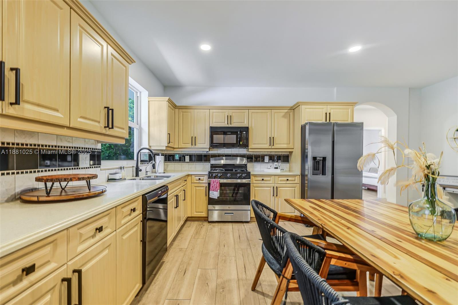 11461 SW 93rd St Miami, FL 33176