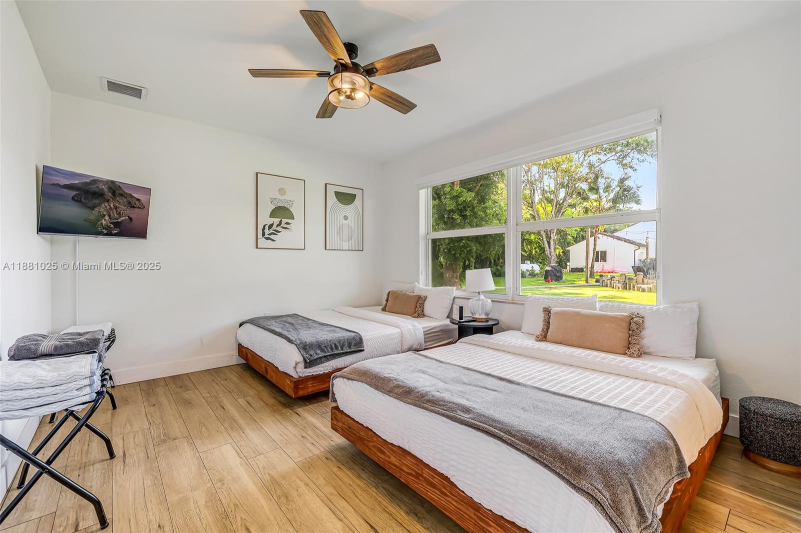 11461 SW 93rd St Miami, FL 33176