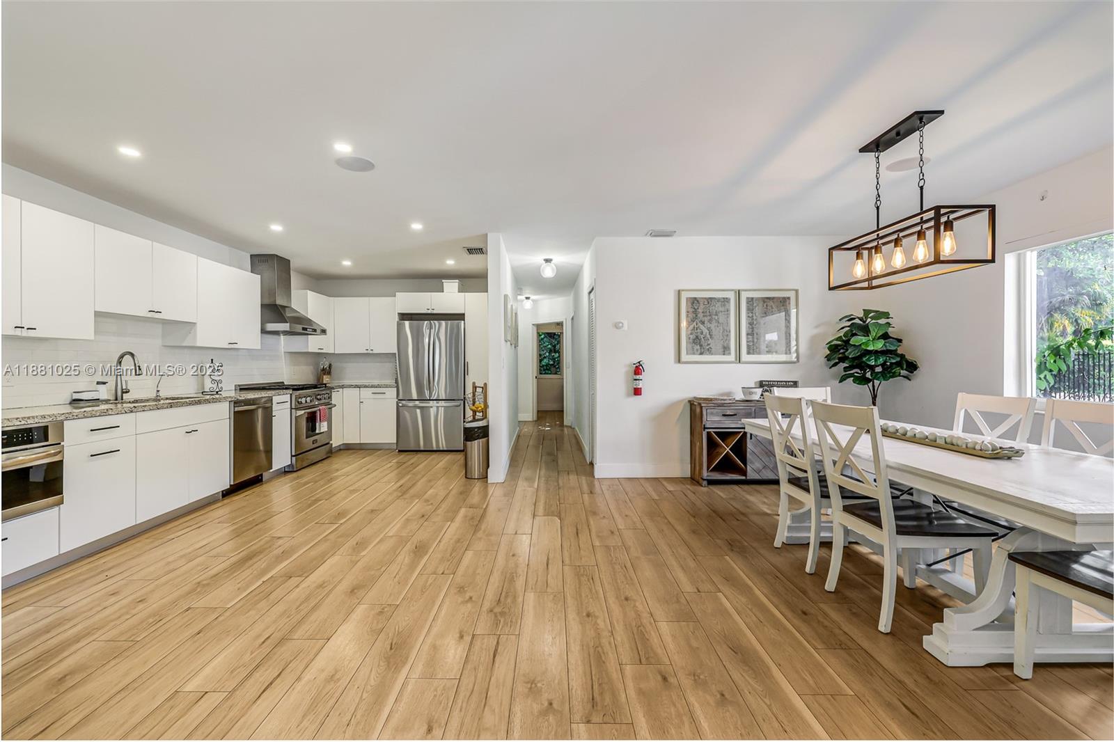 11461 SW 93rd St Miami, FL 33176