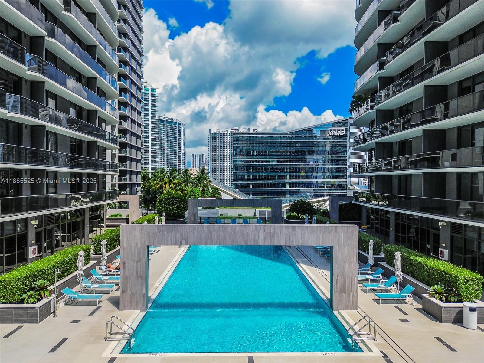 image Brickell Heights East9