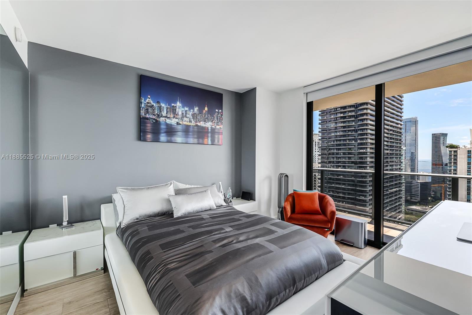 image Brickell Heights East23