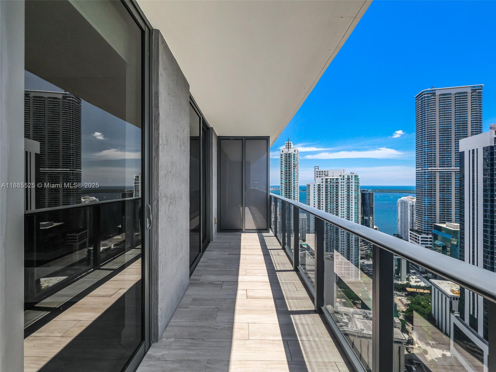 image Brickell Heights East3