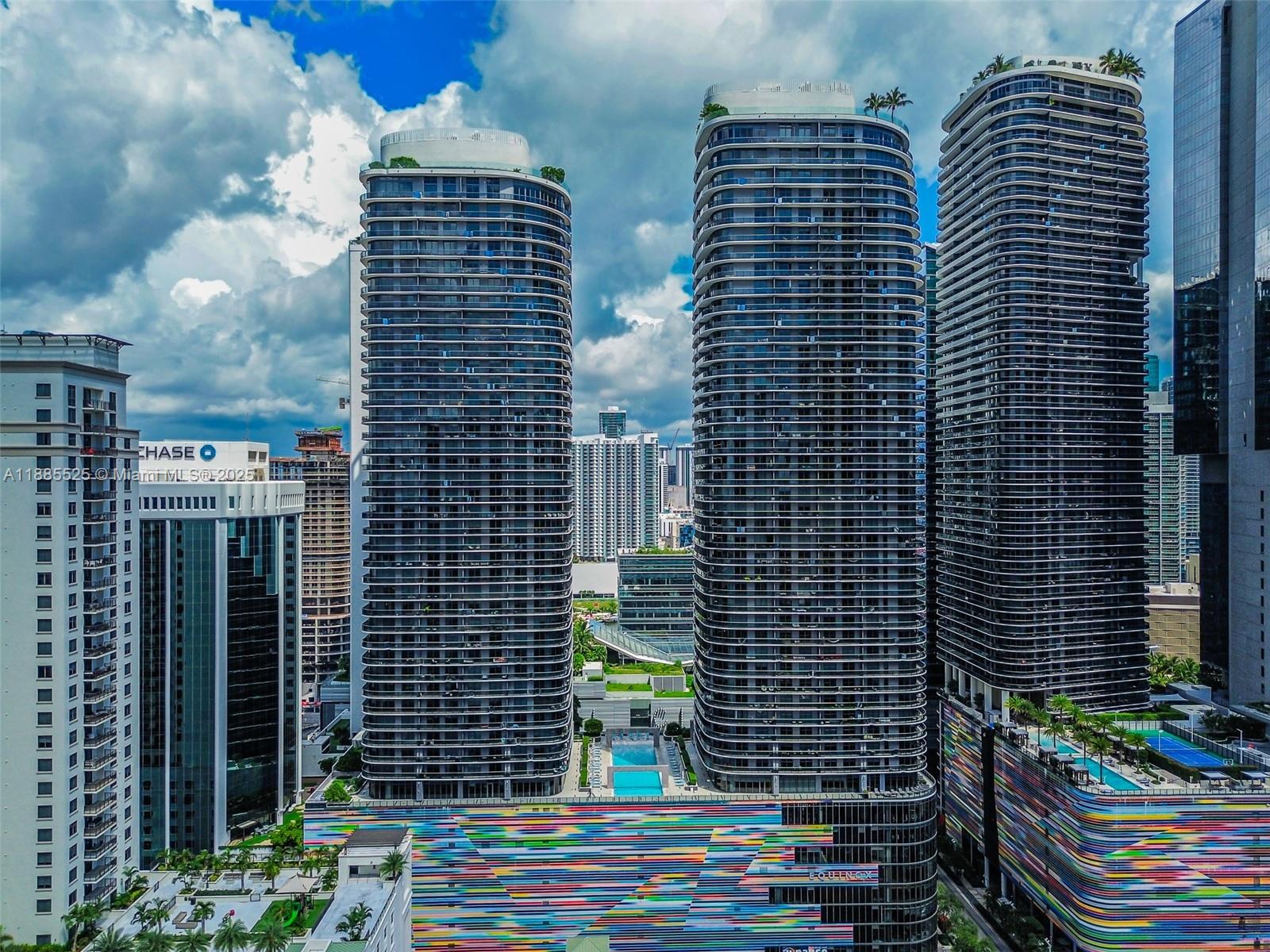 image Brickell Heights East4