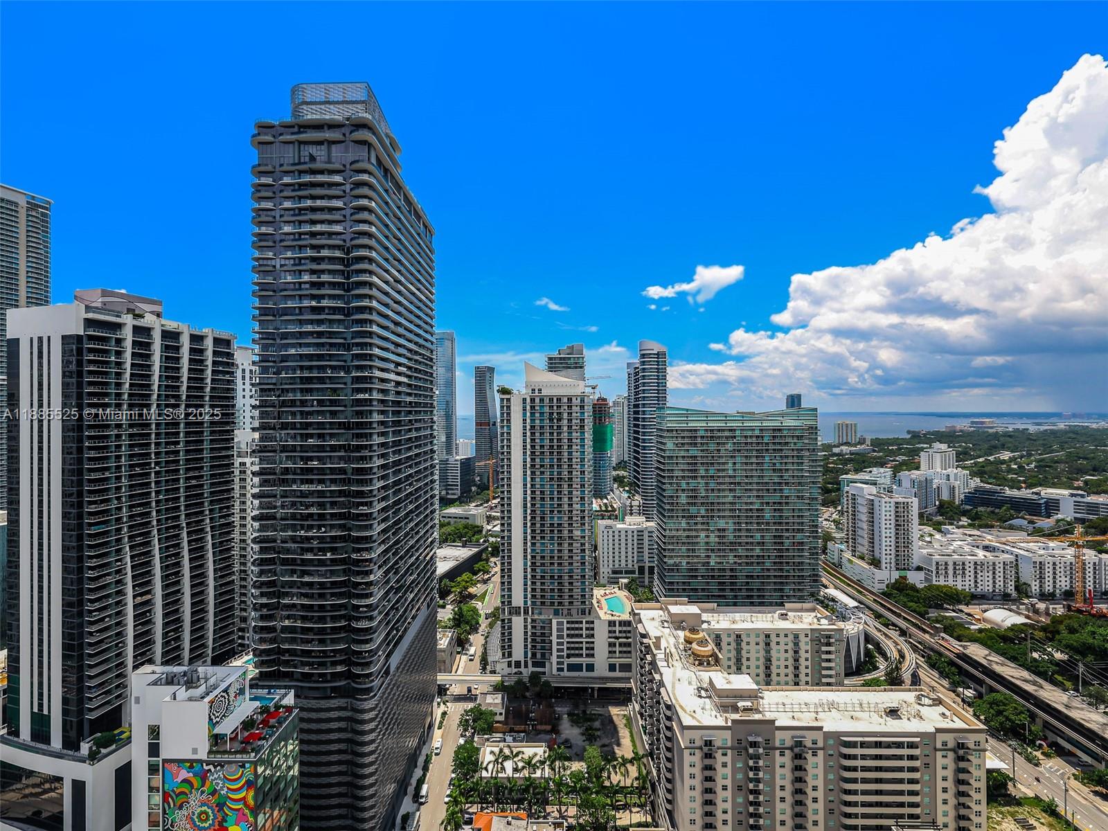 image Brickell Heights East8
