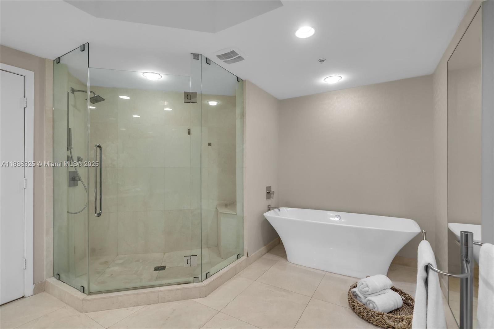 17301 Biscayne Blvd #501 North Miami Beach, FL 33160