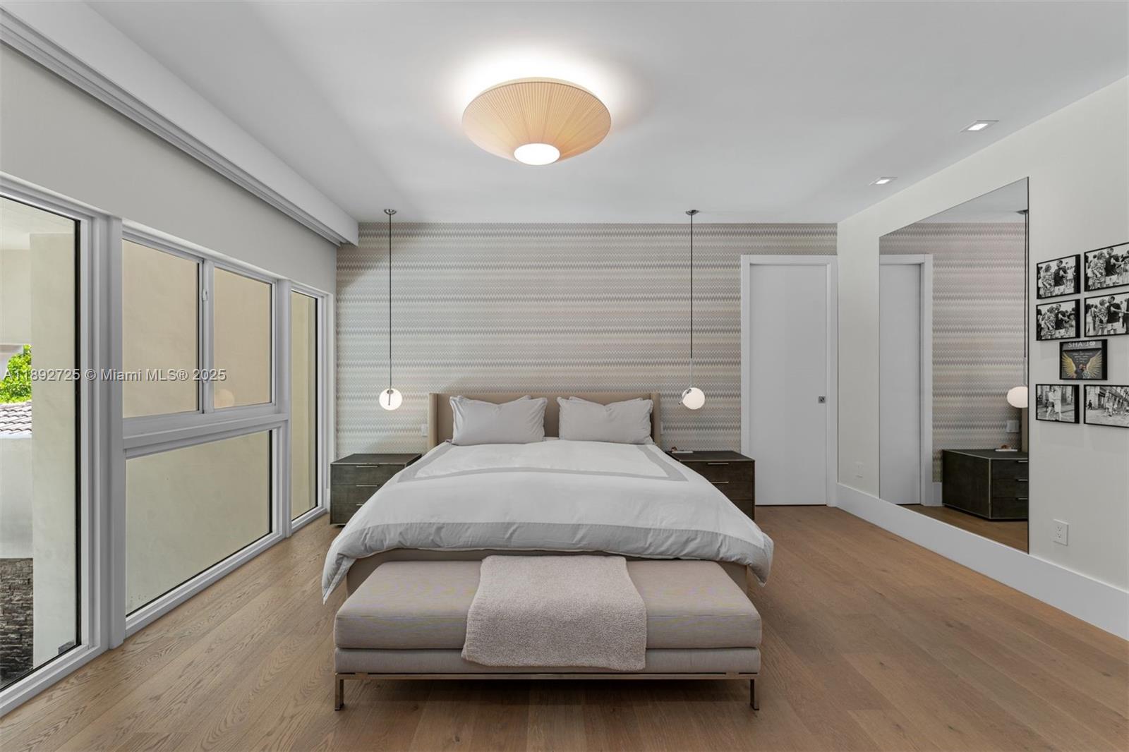 229 Golden Bch Dr Golden Beach, FL 33160