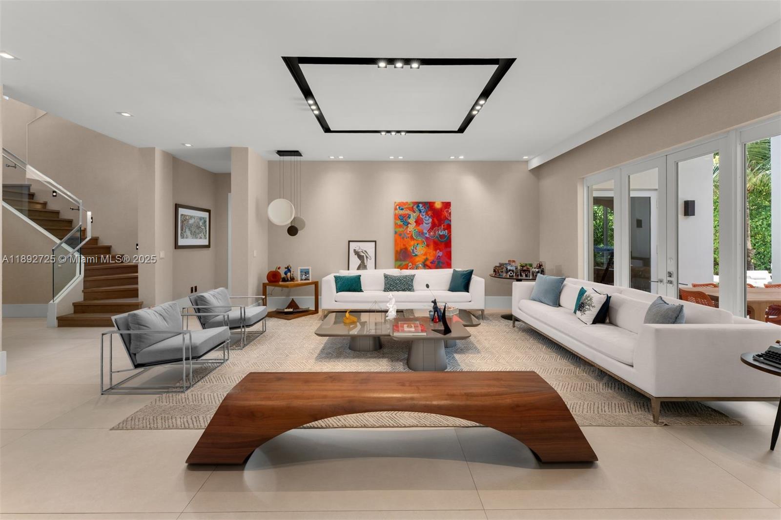 229 Golden Bch Dr Golden Beach, FL 33160