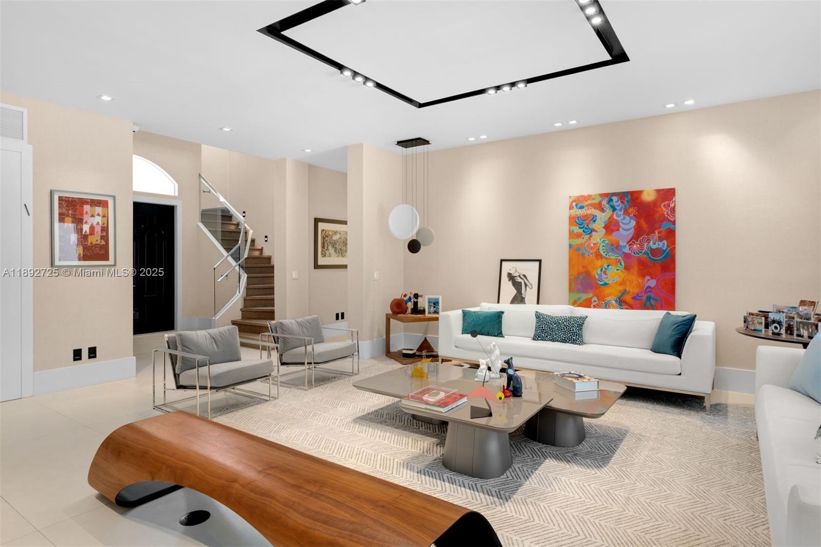 229 Golden Bch Dr Golden Beach, FL 33160