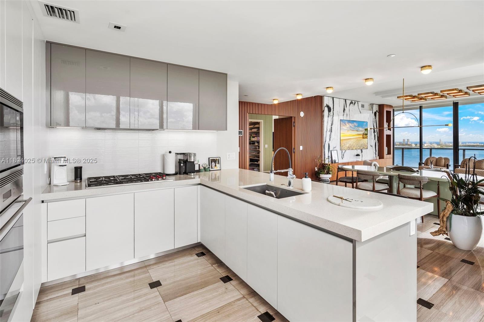 788 NE 23rd St #3301 Miami, FL 33137 788 NE 23rd St #3301 Miami, FL 33137