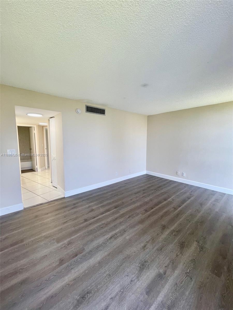 20400 W Country Clb Dr #608 Aventura, FL 33180