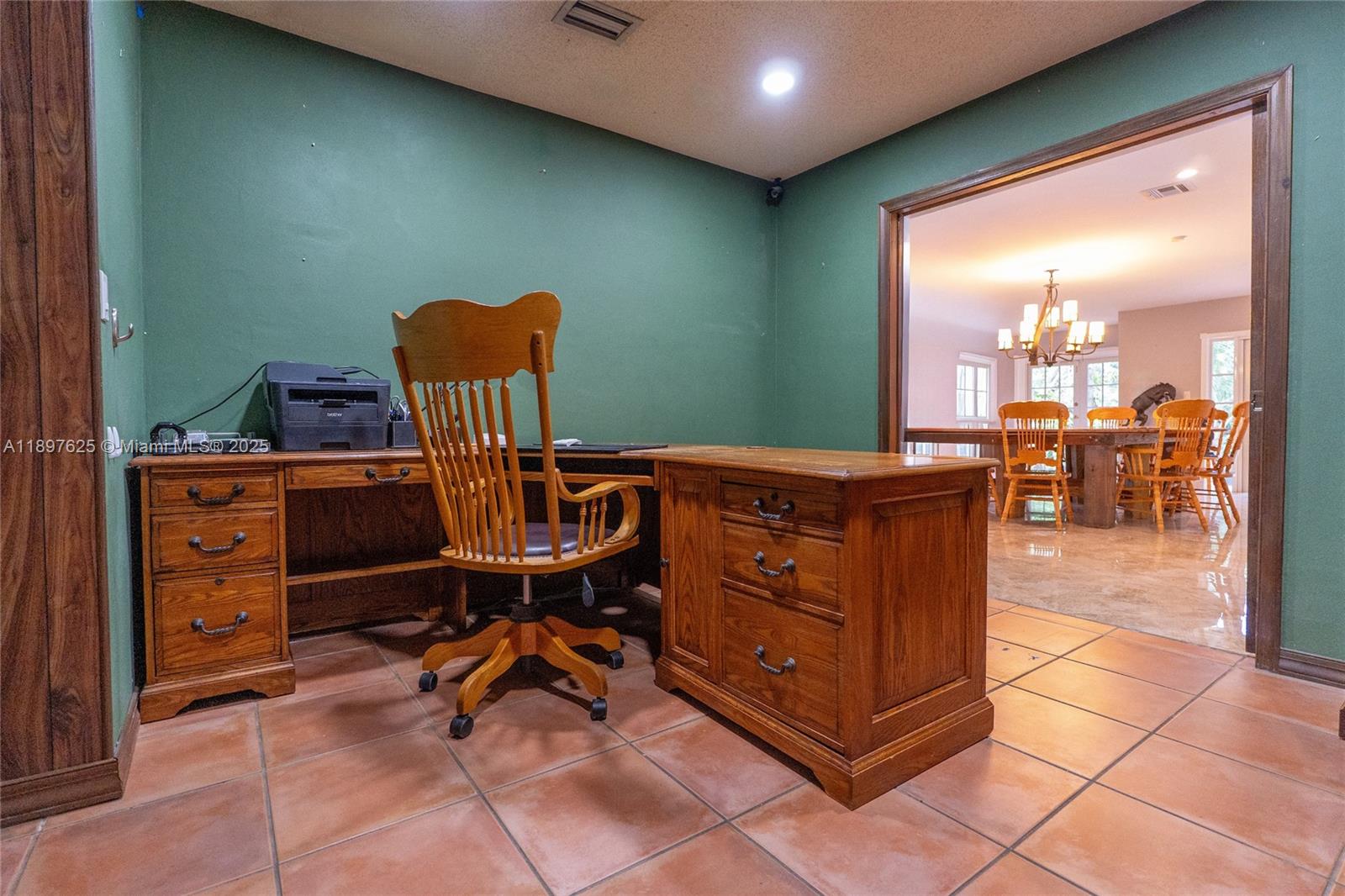 11851 NW 7th St Plantation, FL 33325