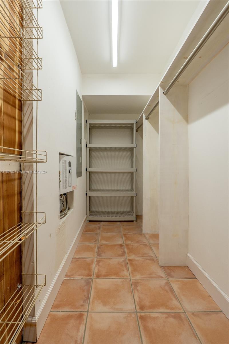 11851 NW 7th St Plantation, FL 33325