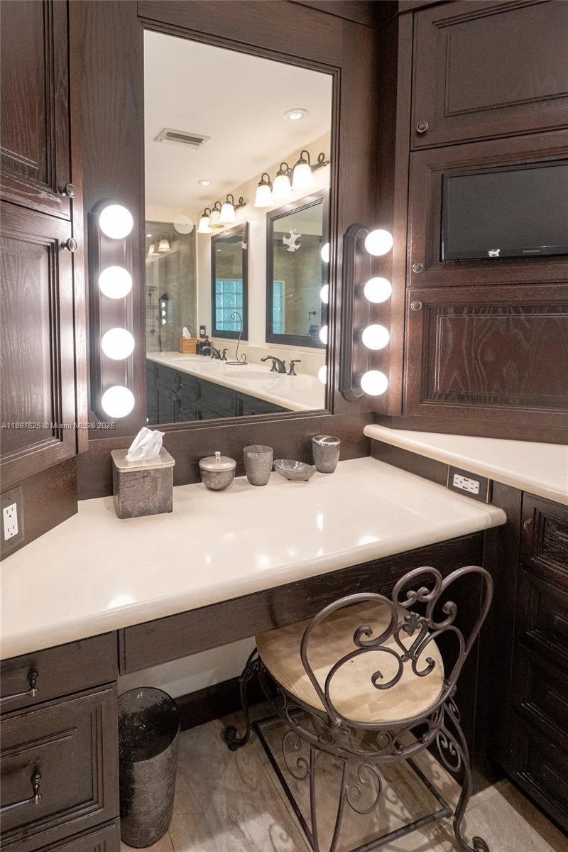 11851 NW 7th St Plantation, FL 33325