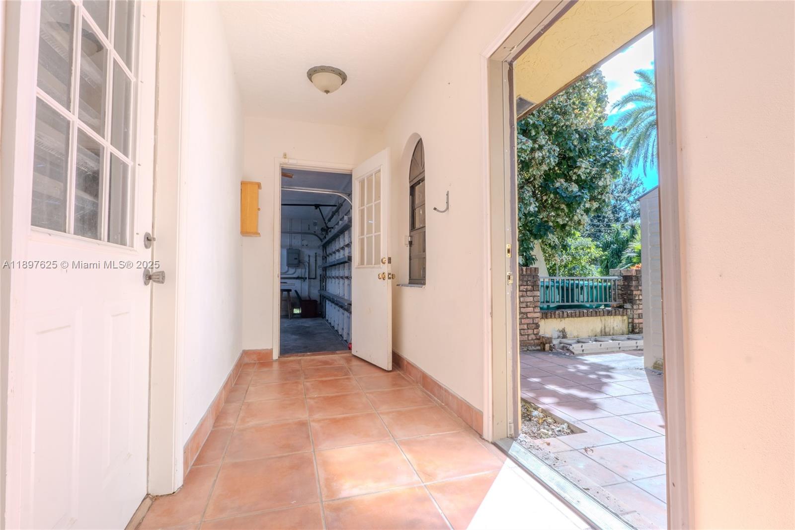 11851 NW 7th St Plantation, FL 33325