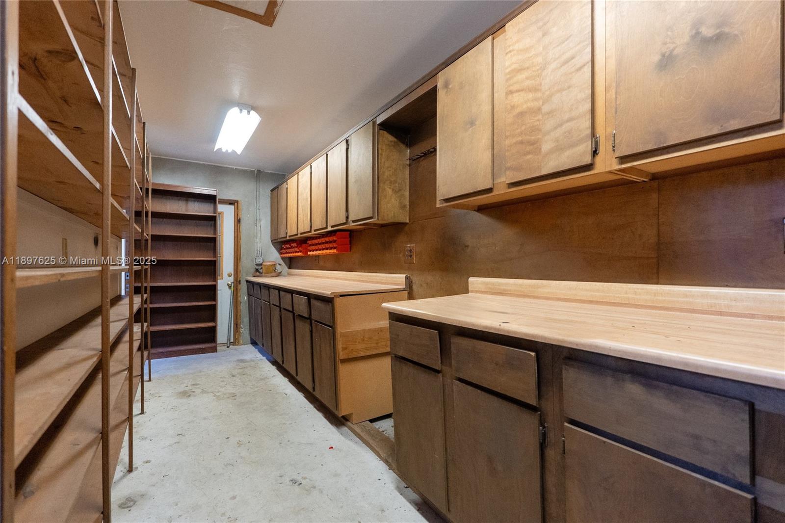 11851 NW 7th St Plantation, FL 33325