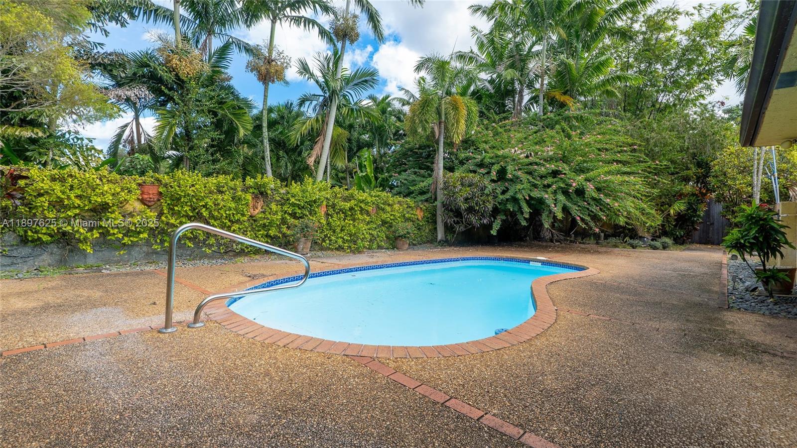 11851 NW 7th St Plantation, FL 33325